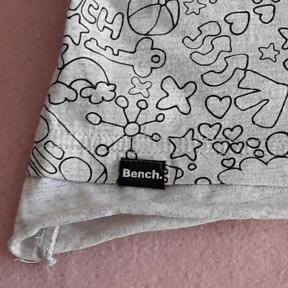 Bench Womens Short-Sleeved Hoodie with Black/White Cartoon Graphic Print, Sz. M - Picture 8 of 14